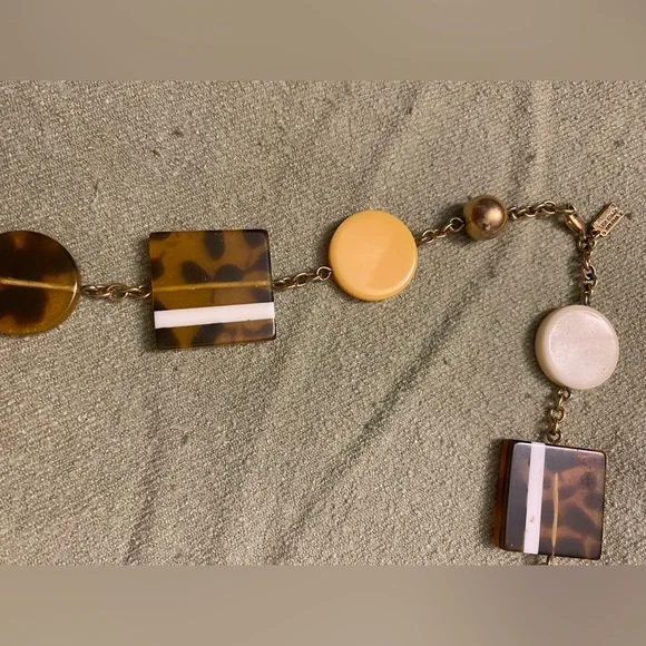 Kate Spade resin station necklace and ring - Picture 3 of 7